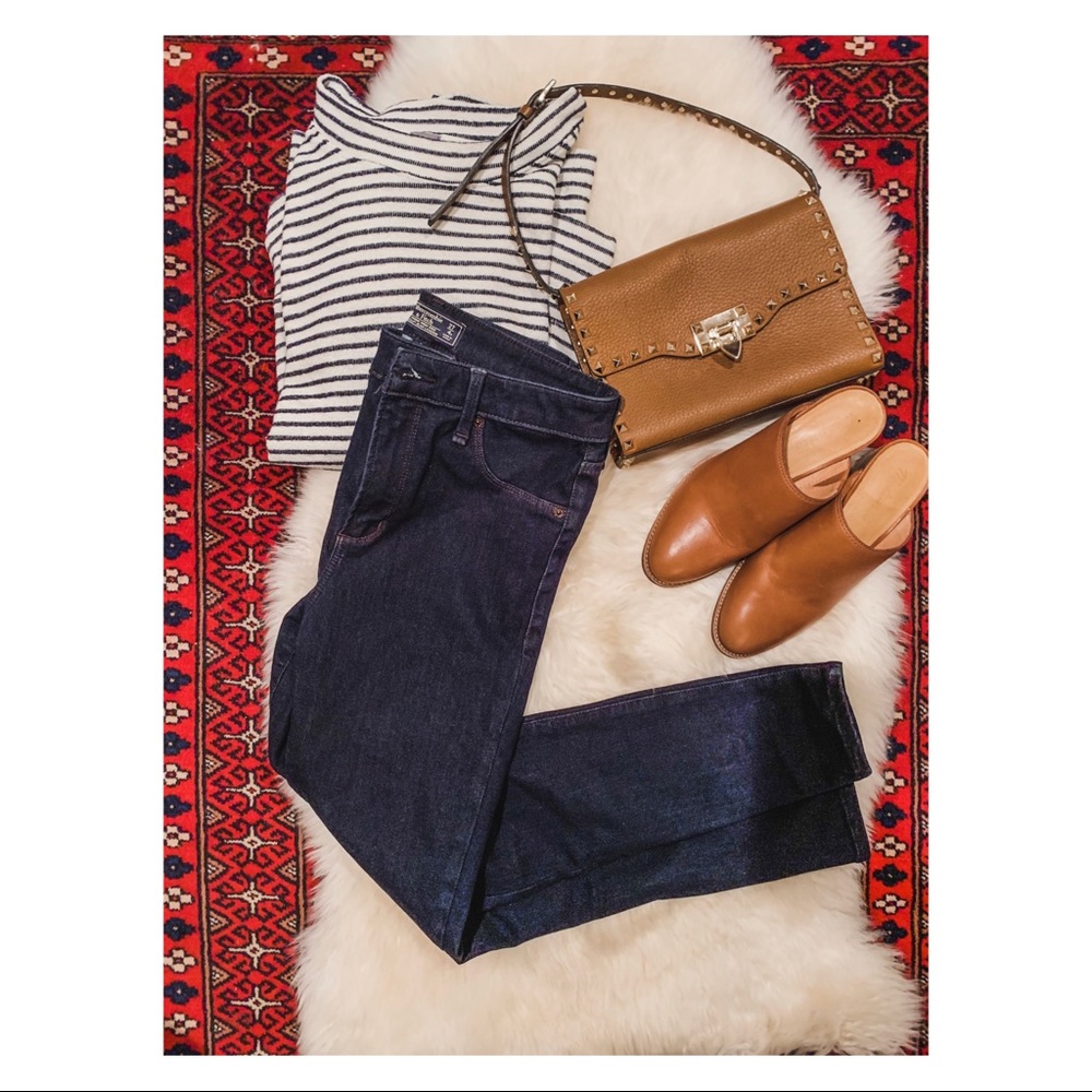 A&F High Rise Sculpt Jean Leggings, Size 27 Short